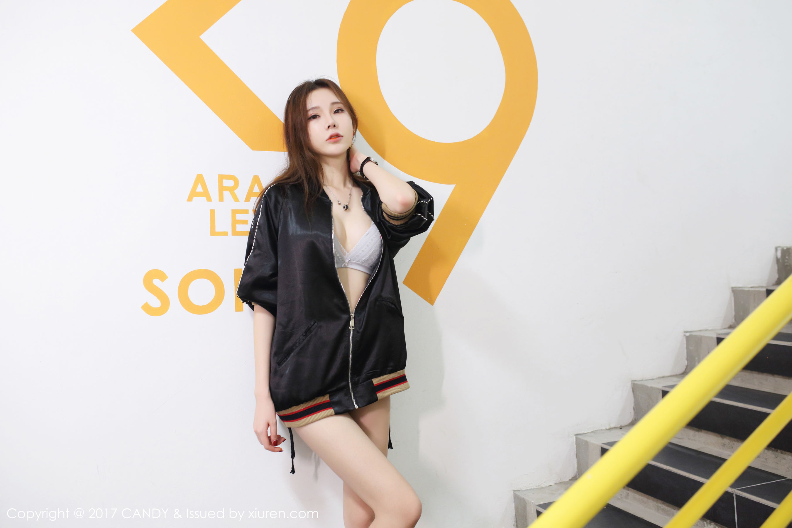 萌琪琪Irene《运动装+白色比基尼》 [网红馆CANDY] VOL.044 写真集(1)